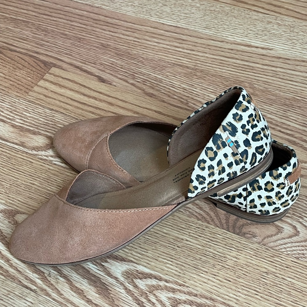 TOMS Jutti D’Orsay flats, used